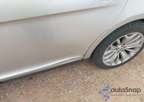 2013 Ford Taurus Limited from USA, damaged, VIN 1FAHP2F89DG204287